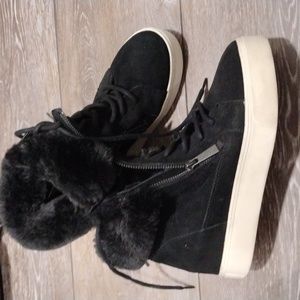 J/Slides NYC black suede zip booties w faux fur trim. Mint condition. Size 8